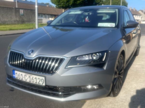Skoda Superb Hatchback, Diesel, 2016, Grey