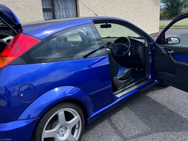 Ford Focus Hatchback, Petrol, 2002, Blue