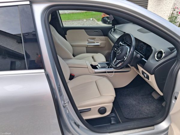 Mercedes-Benz GLA SUV, Diesel, 2020, Grey