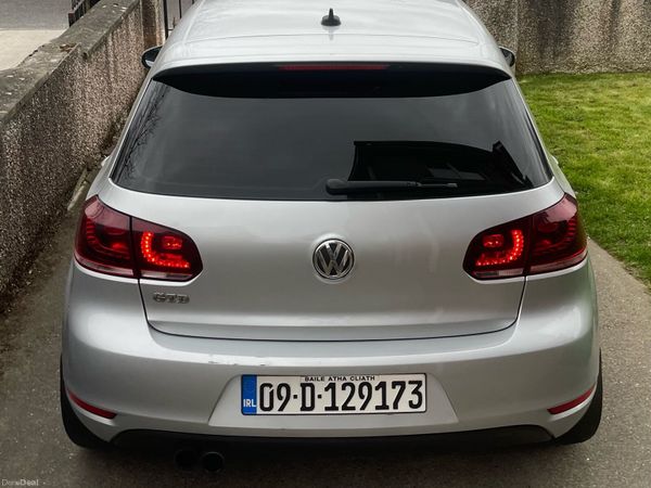 Volkswagen Golf Hatchback, Diesel, 2009, Silver