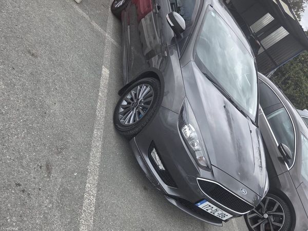 Ford Focus Hatchback, Diesel, 2017, Grey