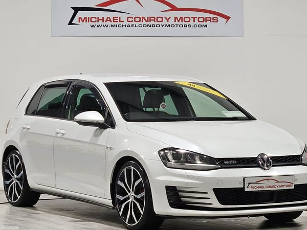 Volkswagen Golf Hatchback, Diesel, 2016, White