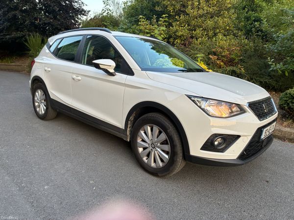 SEAT Arona SUV, Petrol, 2019, White