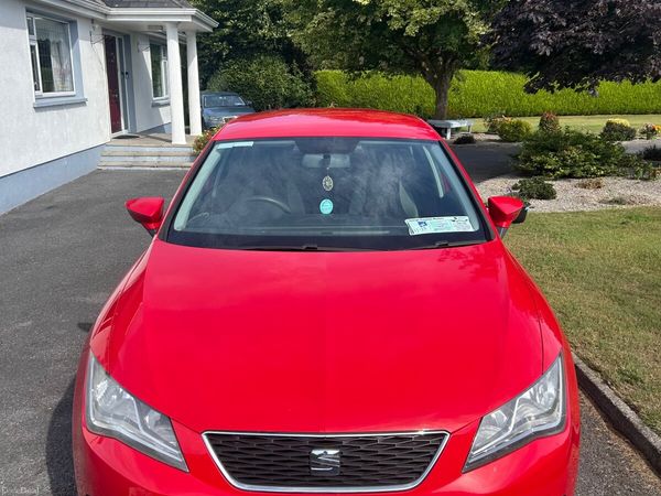 SEAT Leon Estate, Diesel, 2014, Red