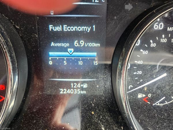 Nissan X-Trail SUV, Diesel, 2016, Silver