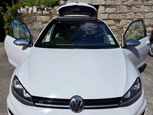Volkswagen Golf Estate, Petrol, 2015, White