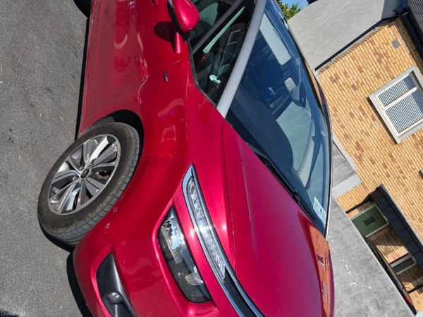 Citroen C4 Hatchback, Diesel, 2016, Red