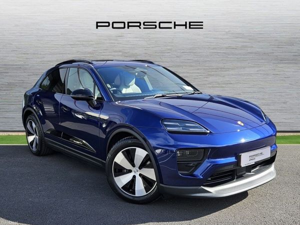 Porsche Macan SUV, Electric, 2026, Blue