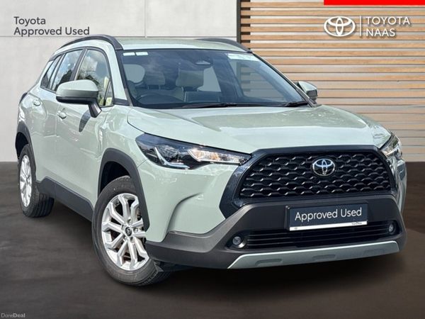 Toyota Corolla Cross Hatchback, Petrol Hybrid, 2024, Green