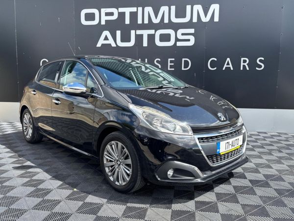 Peugeot 208 Hatchback, Petrol, 2017, Black