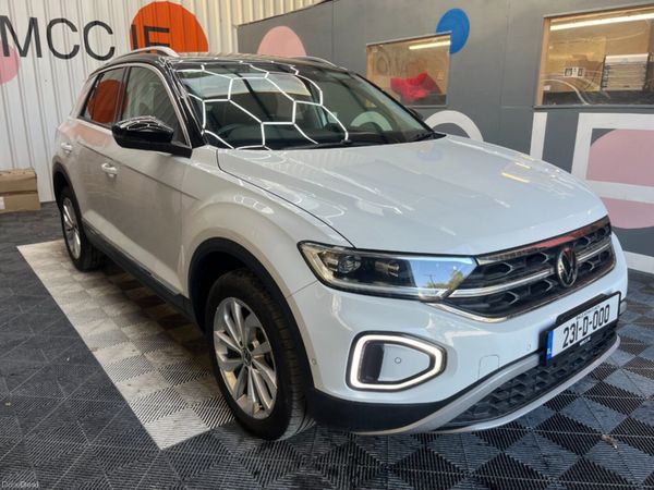 Volkswagen T-Roc SUV, Diesel, 2023, White
