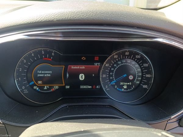 Ford Mondeo Hatchback, Diesel, 2016, Grey