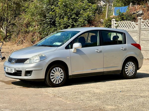 Nissan Tiida Hatchback, Petrol, 2008, Silver