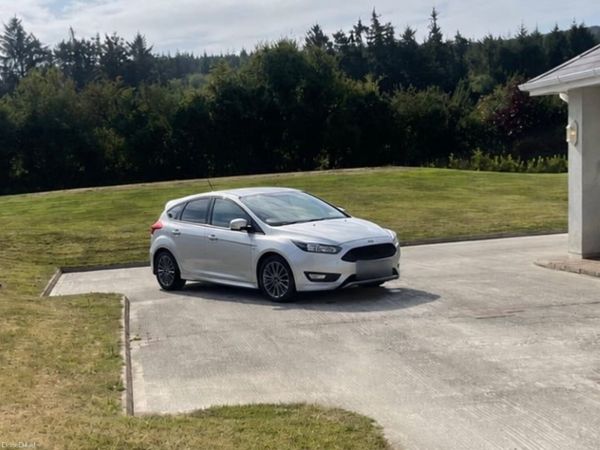 Ford Focus Hatchback, Diesel, 2018, Grey