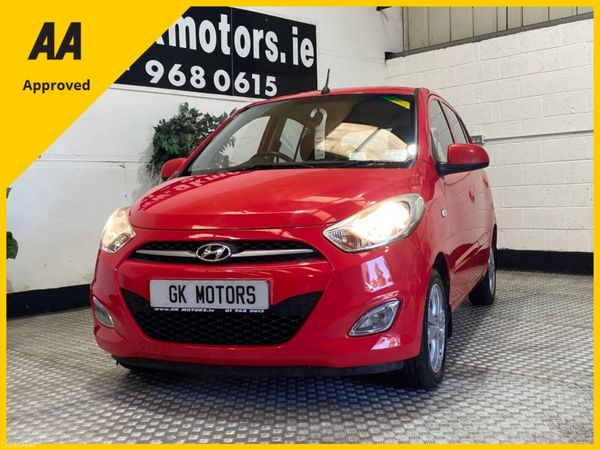 Hyundai i10 Hatchback, Petrol, 2013, Red