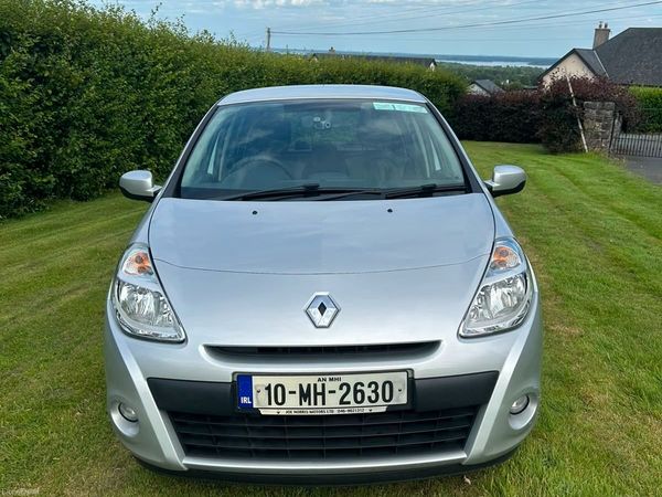 Renault Clio Hatchback, Ethanol Petrol, 2010, Silver