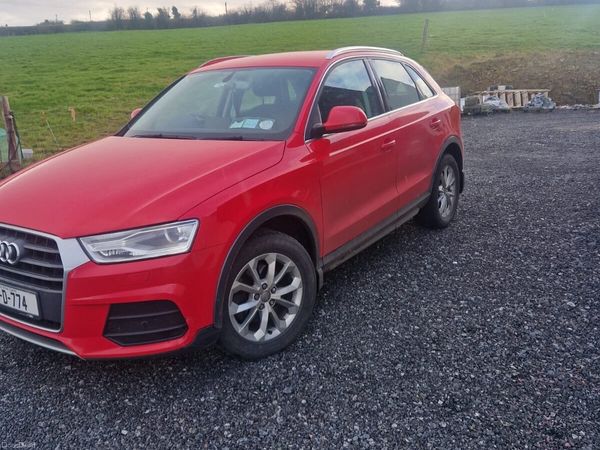 Audi Q3 SUV, Diesel, 2016, Red