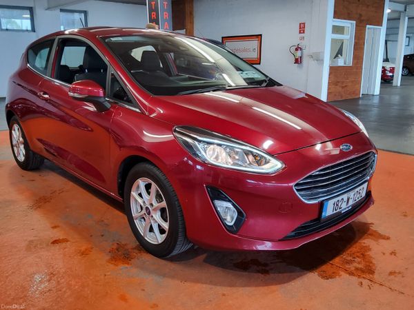 Ford Fiesta Hatchback, Petrol, 2018, Red