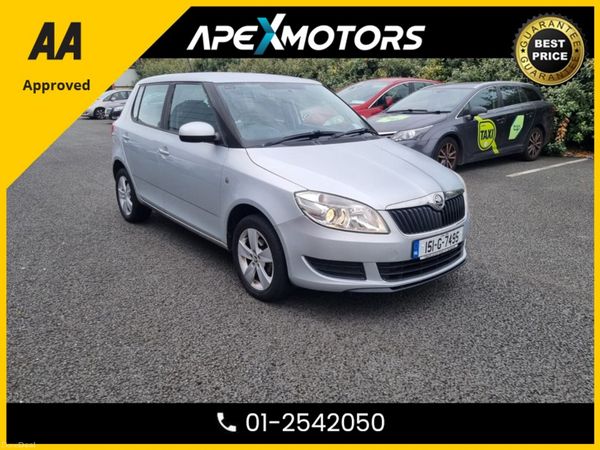 Skoda Fabia Hatchback, Petrol, 2015, Silver