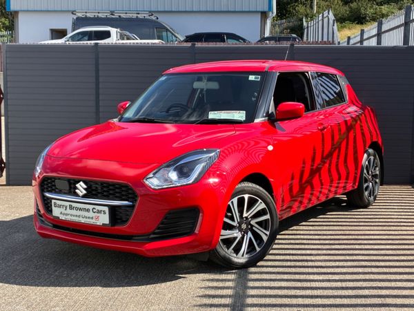 Suzuki Swift Hatchback, Petrol, 2023, Red