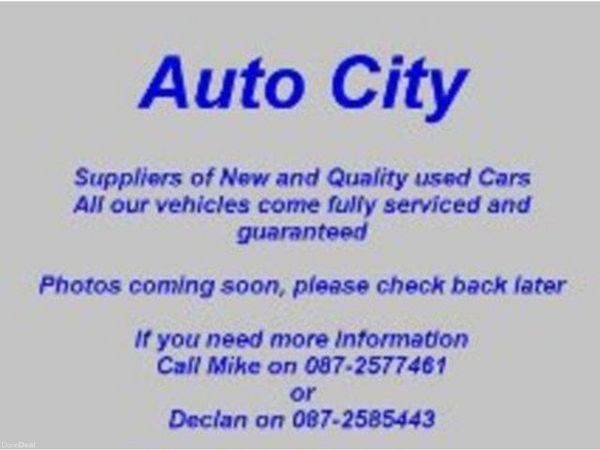 Volkswagen Golf Hatchback, Petrol, 2017, White