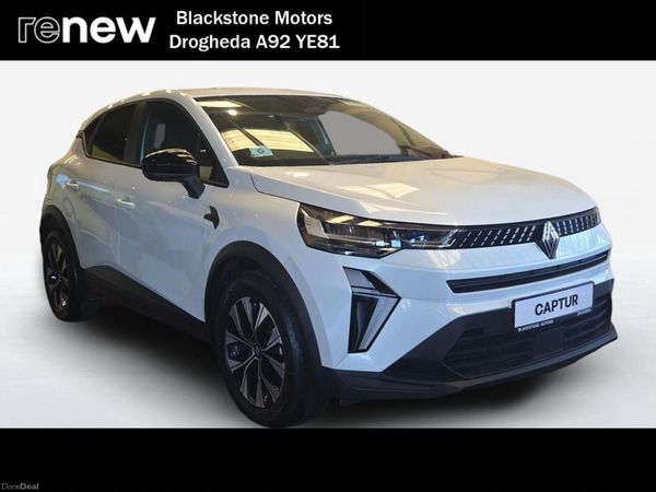 Renault Captur Hatchback, Petrol, 2026, White