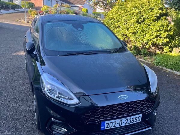Ford Fiesta Hatchback, Petrol, 2020, Black