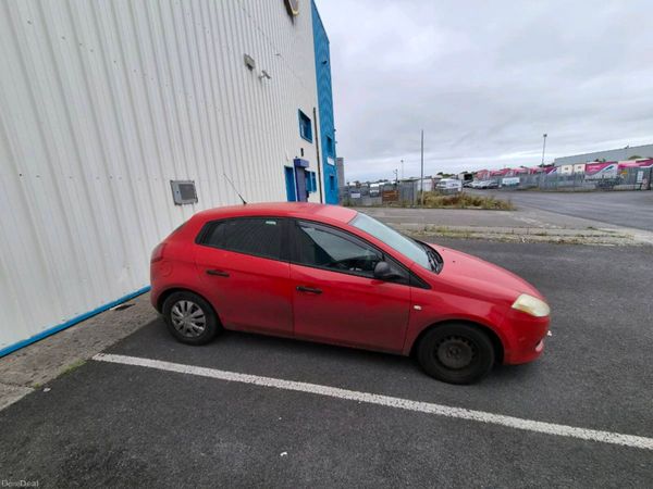 Fiat Bravo Hatchback, Petrol, 2008, Red