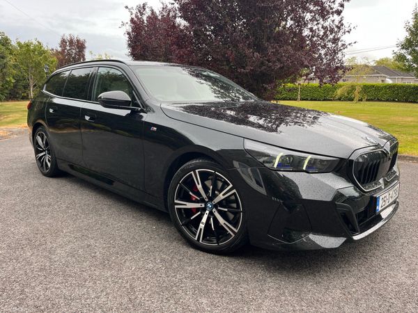 BMW 5-Series Estate, Petrol Plug-in Hybrid, 2025, Black