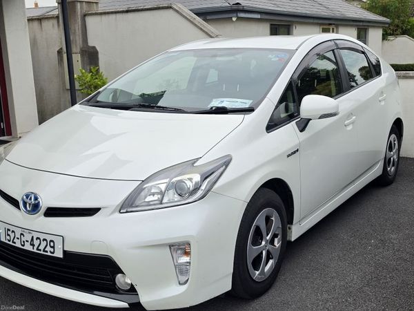Toyota Prius Hatchback, Petrol Hybrid, 2015, Silver