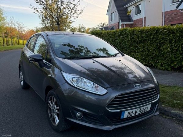 Ford Fiesta Hatchback, Petrol, 2016, Grey