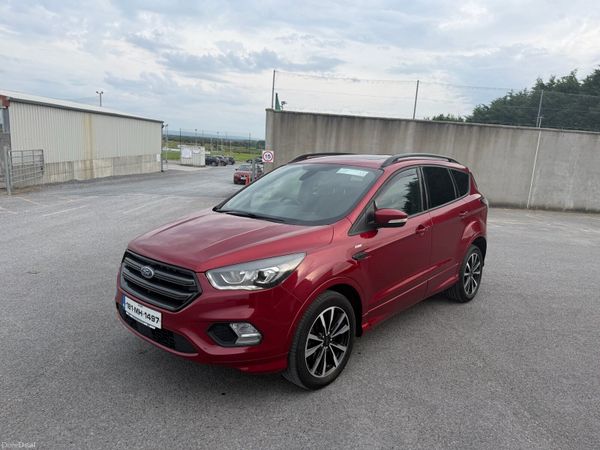 Ford Kuga SUV, Diesel, 2018, Red