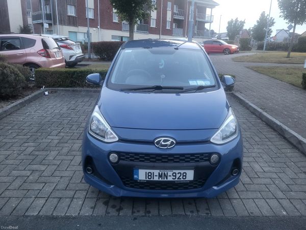 Hyundai i10 Hatchback, Petrol, 2018, Blue