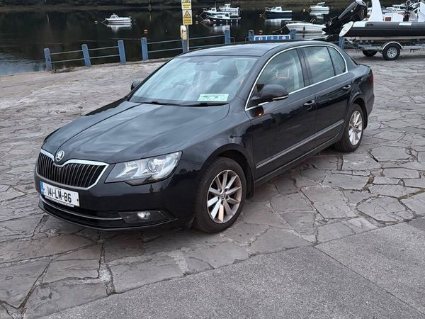 Skoda Superb Saloon, Diesel, 2014, Black