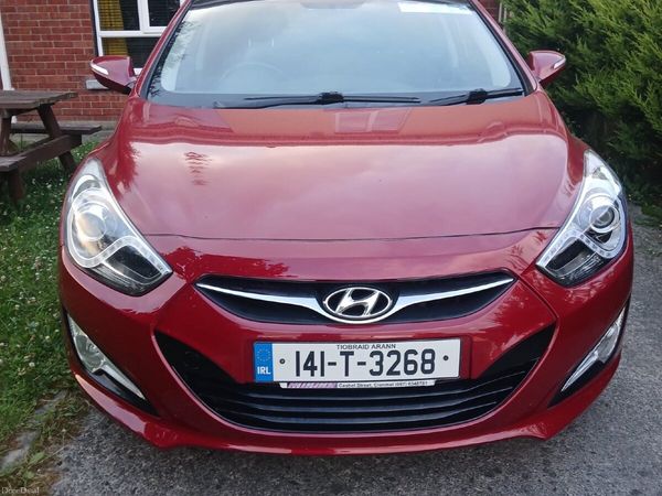 Hyundai i40 Estate, Diesel, 2014, Red