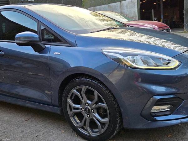Ford Fiesta Hatchback, Petrol, 2020, Blue
