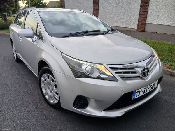 Toyota Avensis Estate, Diesel, 2013, Silver