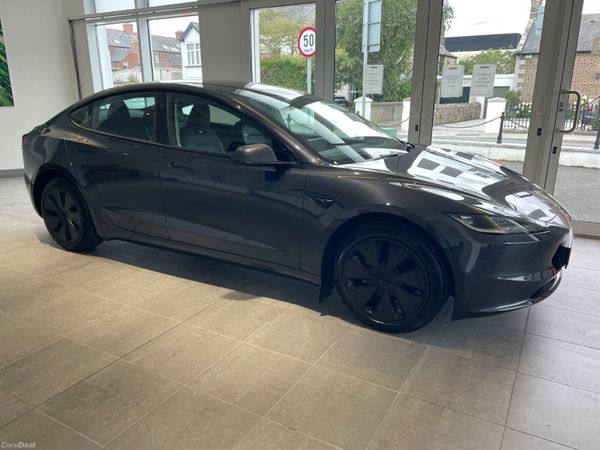 Tesla Model 3 Saloon, Electric, 2026, Grey