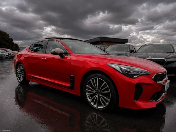 Kia Stinger Hatchback, Diesel, 2019, Red