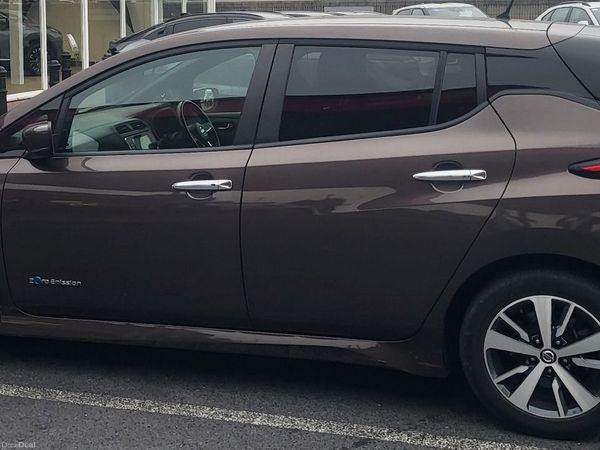 Nissan Leaf Hatchback, Electric, 2021, Brown