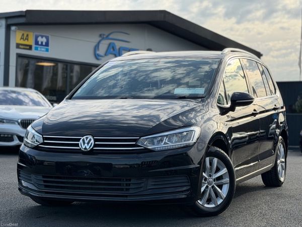 Volkswagen Touran MPV, Diesel, 2019, Black