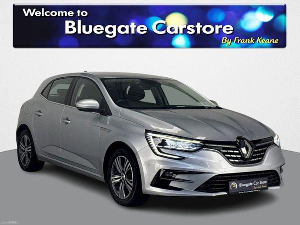 Renault Megane Hatchback, Diesel, 2021, Grey