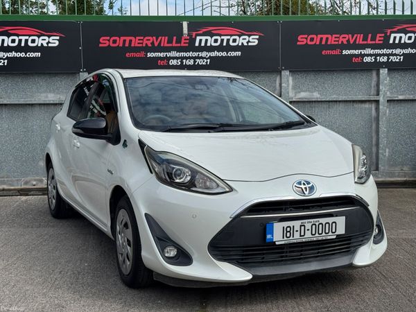 Toyota Aqua Hatchback, Petrol Hybrid, 2018, White