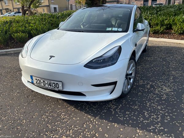 Tesla Model 3 Saloon, Electric, 2022, White