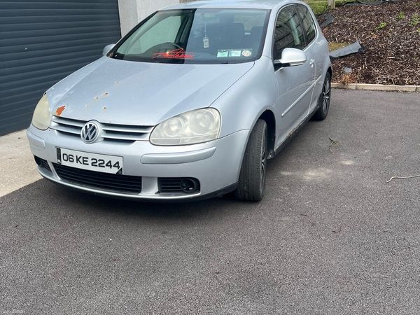 Volkswagen Golf Hatchback, Petrol, 2006, Silver