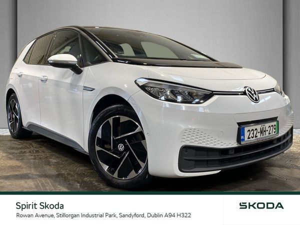 Volkswagen ID.3 Hatchback, Electric, 2023, White