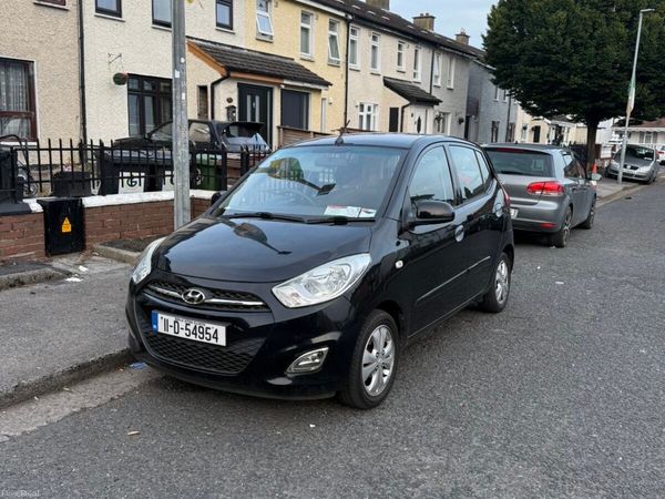 Hyundai i10 Hatchback, Petrol, 2011, Black