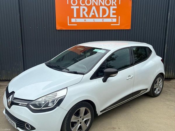 Renault Clio Hatchback, Diesel, 2015, White