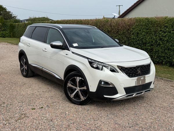 Peugeot 5008 Hatchback, Diesel, 2018, White