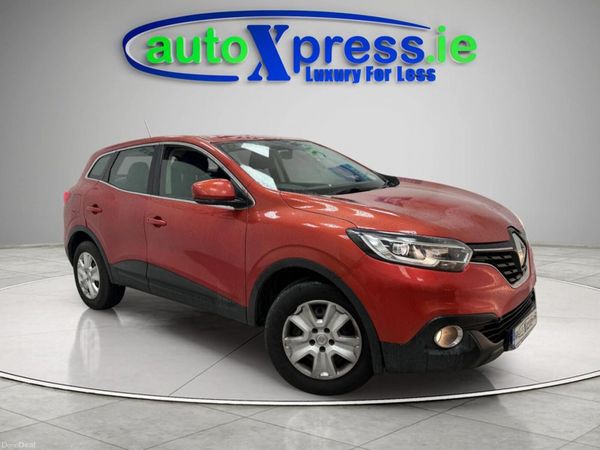 Renault Kadjar SUV, Diesel, 2016, Red